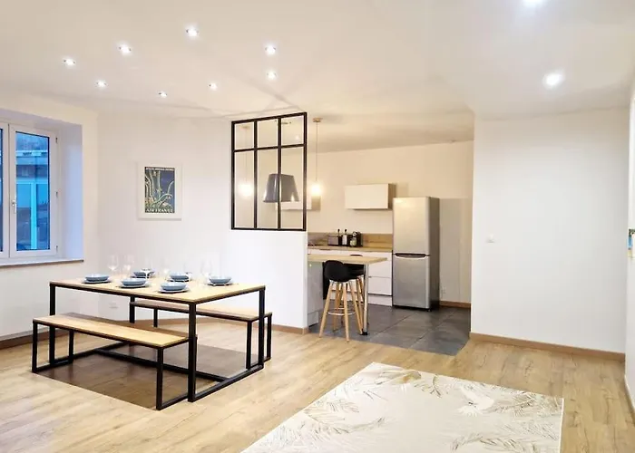 L'urbain Yourhosthelper Cherbourg-en-Cotentin