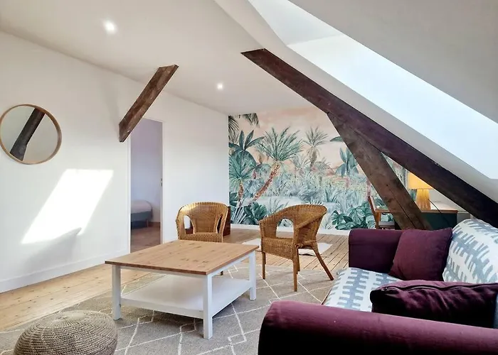 L'urbain Yourhosthelper *