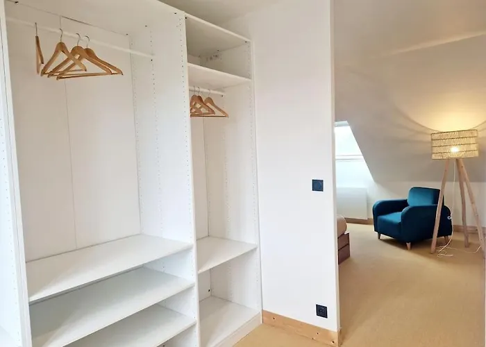 L'urbain Yourhosthelper