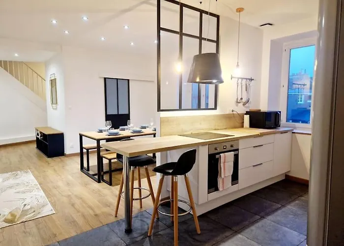 L'urbain Yourhosthelper