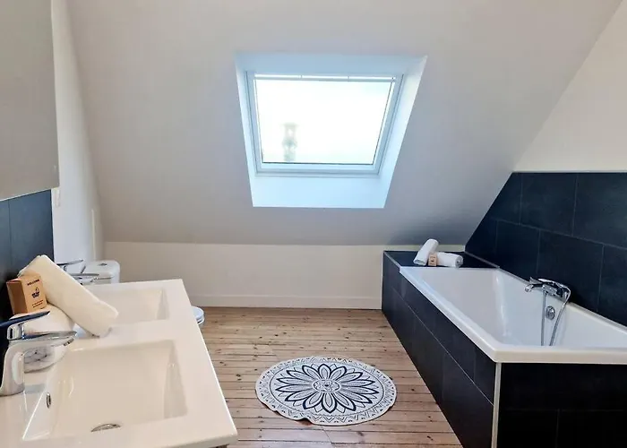 アパート L'urbain Yourhosthelper シェルブール・アン・コタンタン